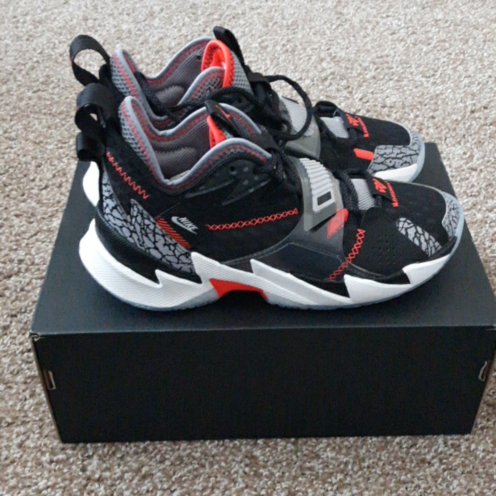 ***SOLD***SOLD***Brand new jordans